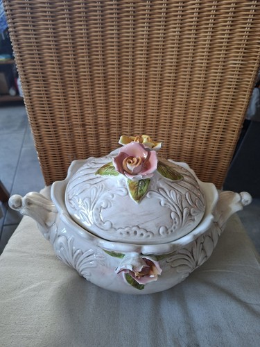 Vintage terrine capodimonte - terrine,